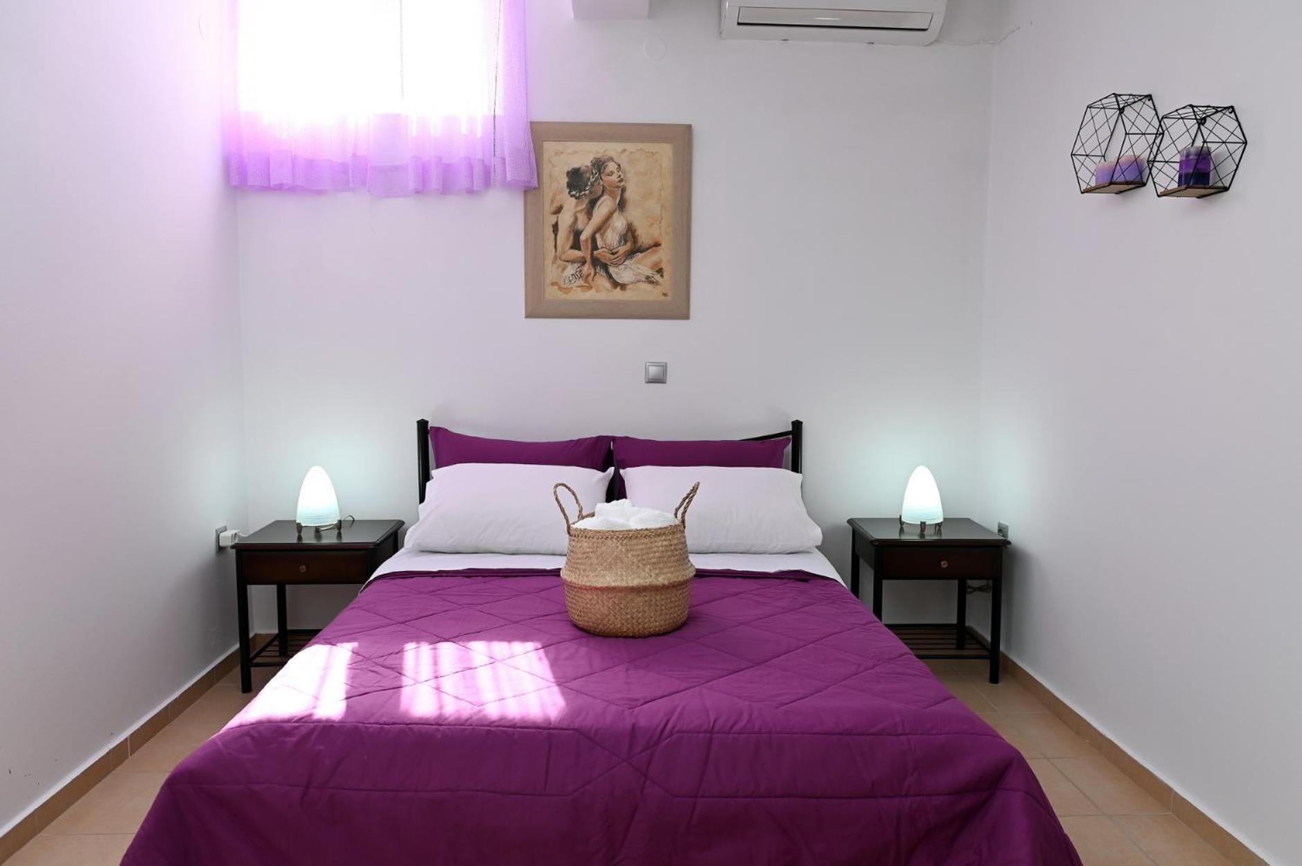 Oasis Lower Ground Floor Apartment 阿尔戈斯 外观 照片