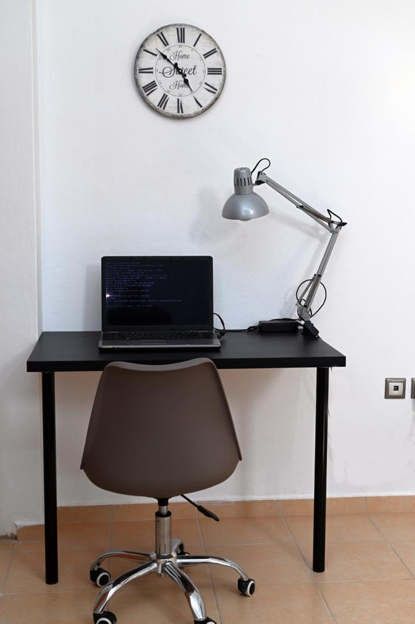 Oasis Lower Ground Floor Apartment 阿尔戈斯 外观 照片